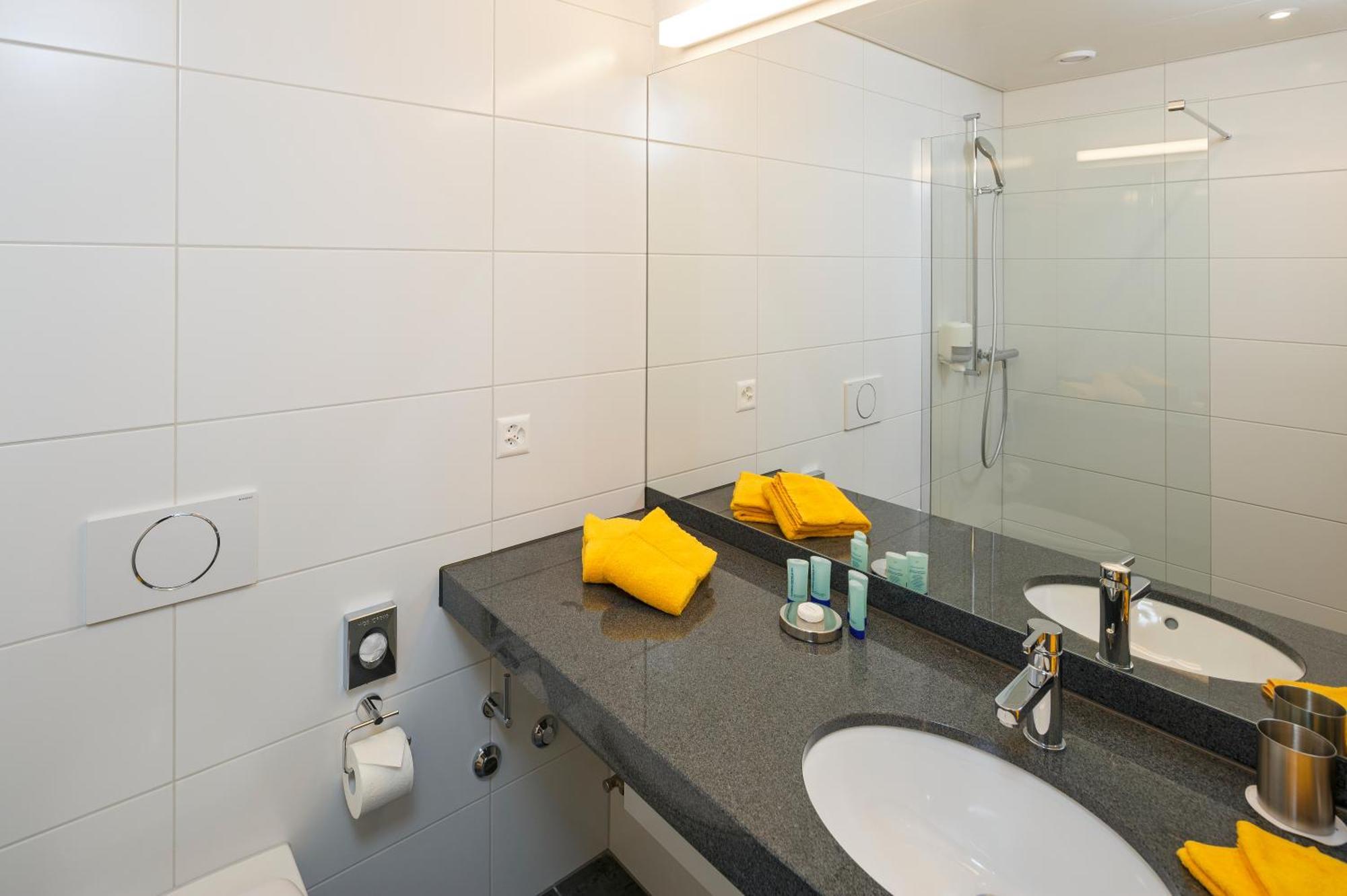 Villmergen Swiss Quality Hotel Экстерьер фото